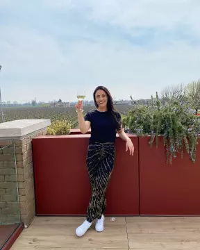 cum4Nina image 0